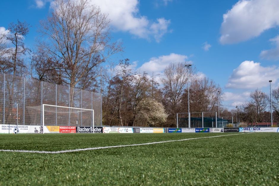 2024年欧联杯冠军奖金，可得2825万欧元