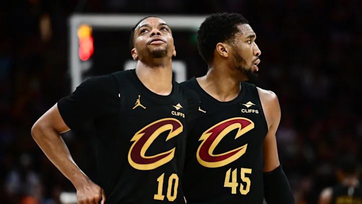 美记爆料:骑士目前已开启关于加兰的交易对话,愿意倾听其他球队的报价 美记爆料:骑士目前已开启关于加兰的交易对话,愿意倾听其他球队的报价