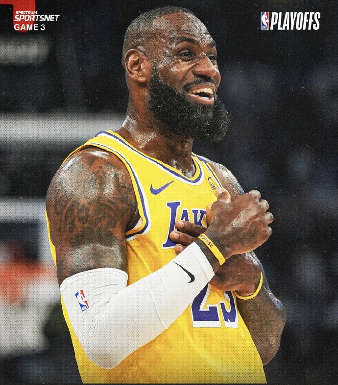 双历史第一!詹姆斯季后赛290场全勤 100次半场20+远超科比 双历史第一!詹姆斯季后赛290场全勤 100次半场20+远超科比